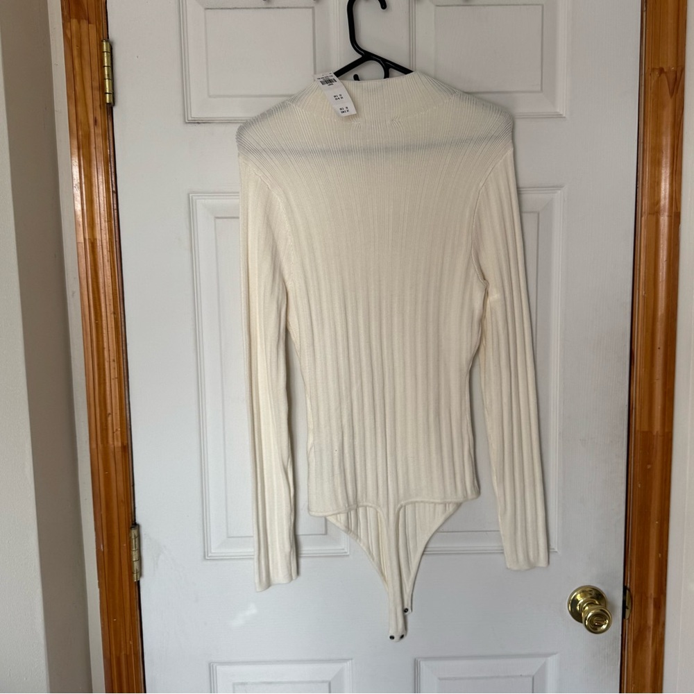 Abercrombie & Fitch Cream Ribbed Bodysuit - Picture 4 of 6